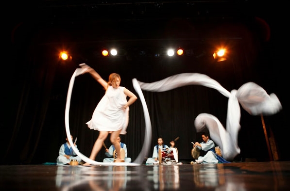 오픈 스테이지 노리안마로 <이어도: 파라다이스 로스트> 후기 썸네일