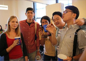 뉴욕센터 인터내셔널데이 파티 후기   후기 썸네일