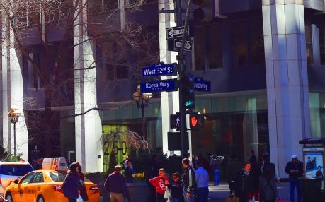 뉴욕 생활에 익숙해 질 수 있도록 도움을 많이 받을 수 있는 기숙사! 후기 썸네일