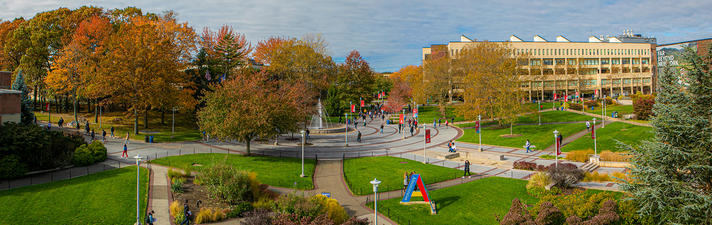 뉴욕주립대 스토니브룩 대학교 캠퍼스 뉴욕주립대 스토니브룩 대학교 캠퍼스의 전경