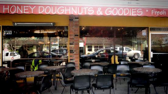 Honey Doughnuts & Goodies Deep cove 후기 썸네일